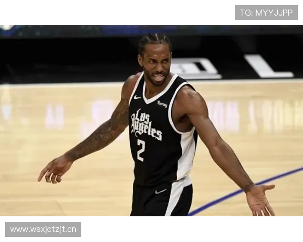 东契奇轰三双里夫斯爆发 湖人击退热火迎关键胜利